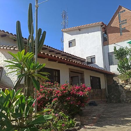 Fonda Amboro Hotel Samaipata Bagian luar foto