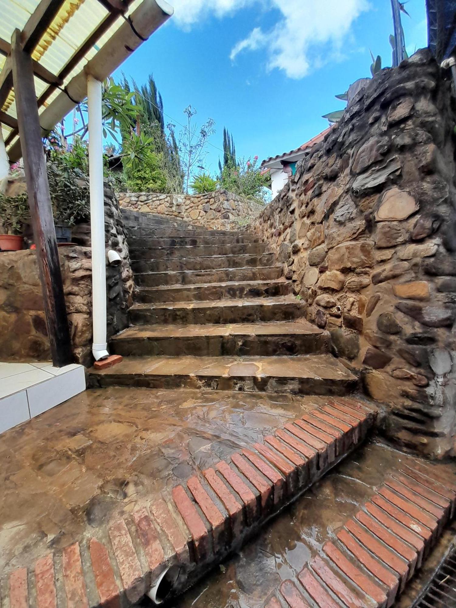 Fonda Amboro Hotel Samaipata Bagian luar foto